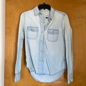 Universal Thread chambray button down